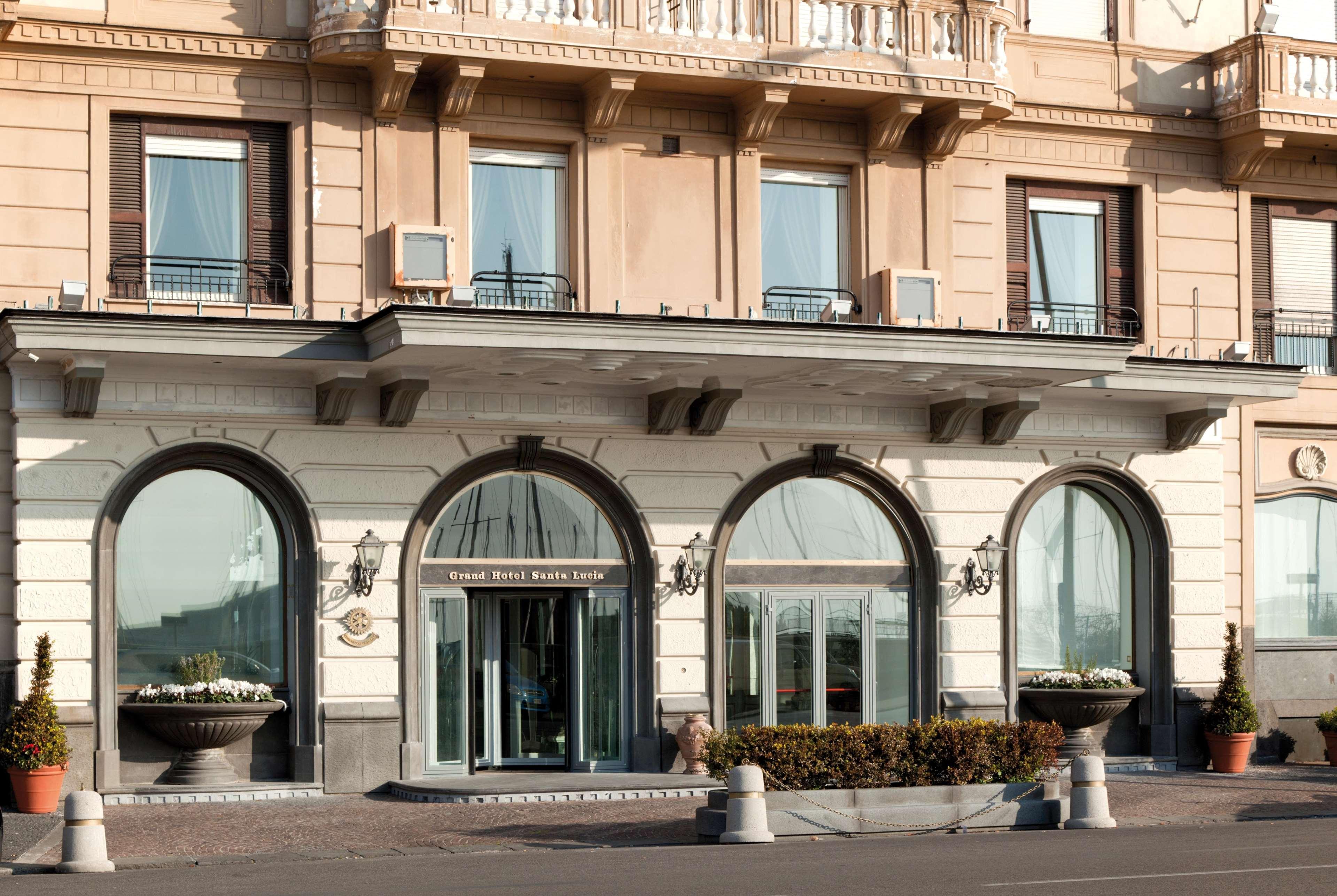 Grand Hotel Santa Lucia Nápoles Exterior foto